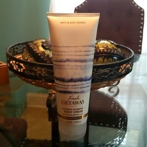 BOGO B&BW NIP ultimate hydration body cream